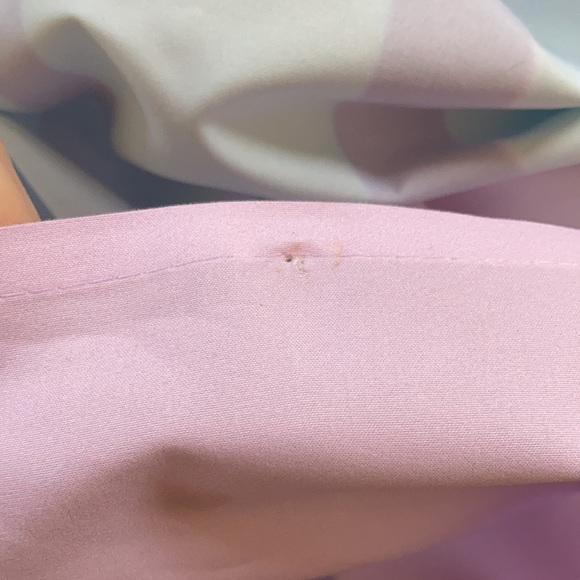 Red Bubble Tapestry - Picture 5 of 6